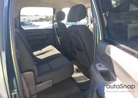 2011 Chevrolet Silverado 1500 Ls z USA, uszkodzony, nr VIN 3GCPCREAXBG200927